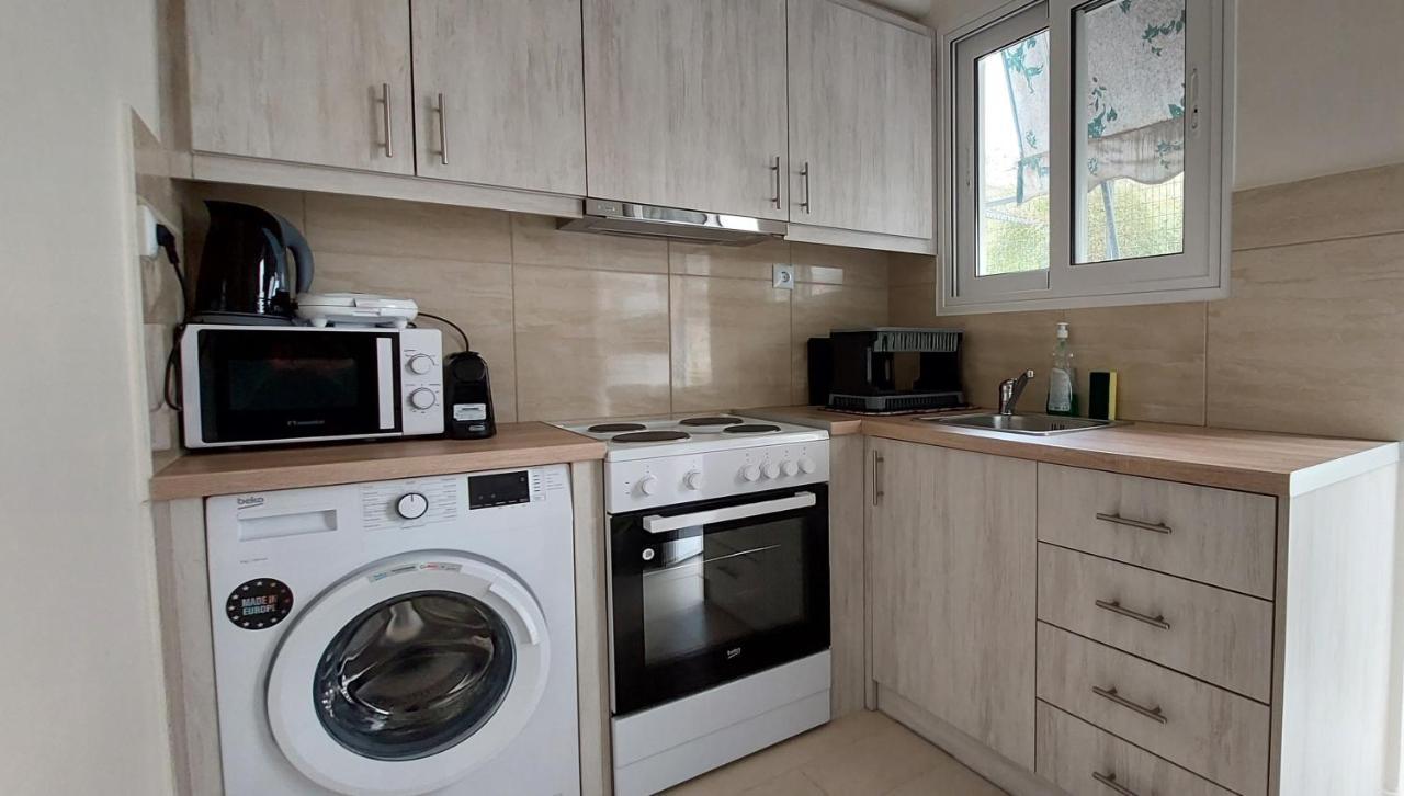 אתונה Cozy Apartment In Nea Smyrni מראה חיצוני תמונה