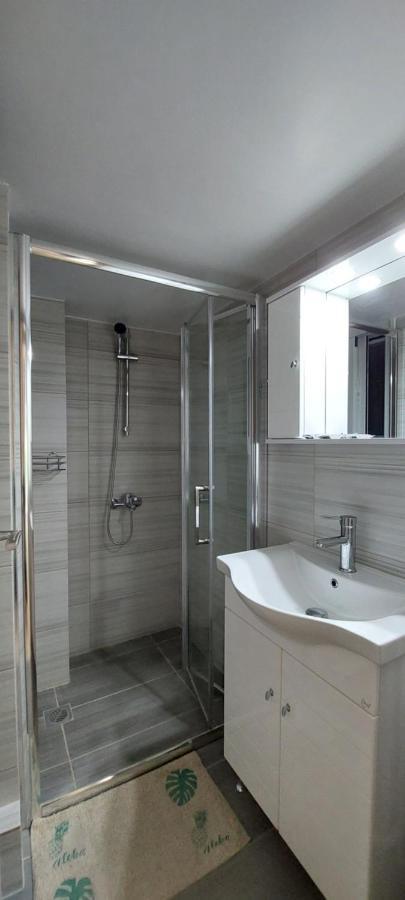 אתונה Cozy Apartment In Nea Smyrni מראה חיצוני תמונה
